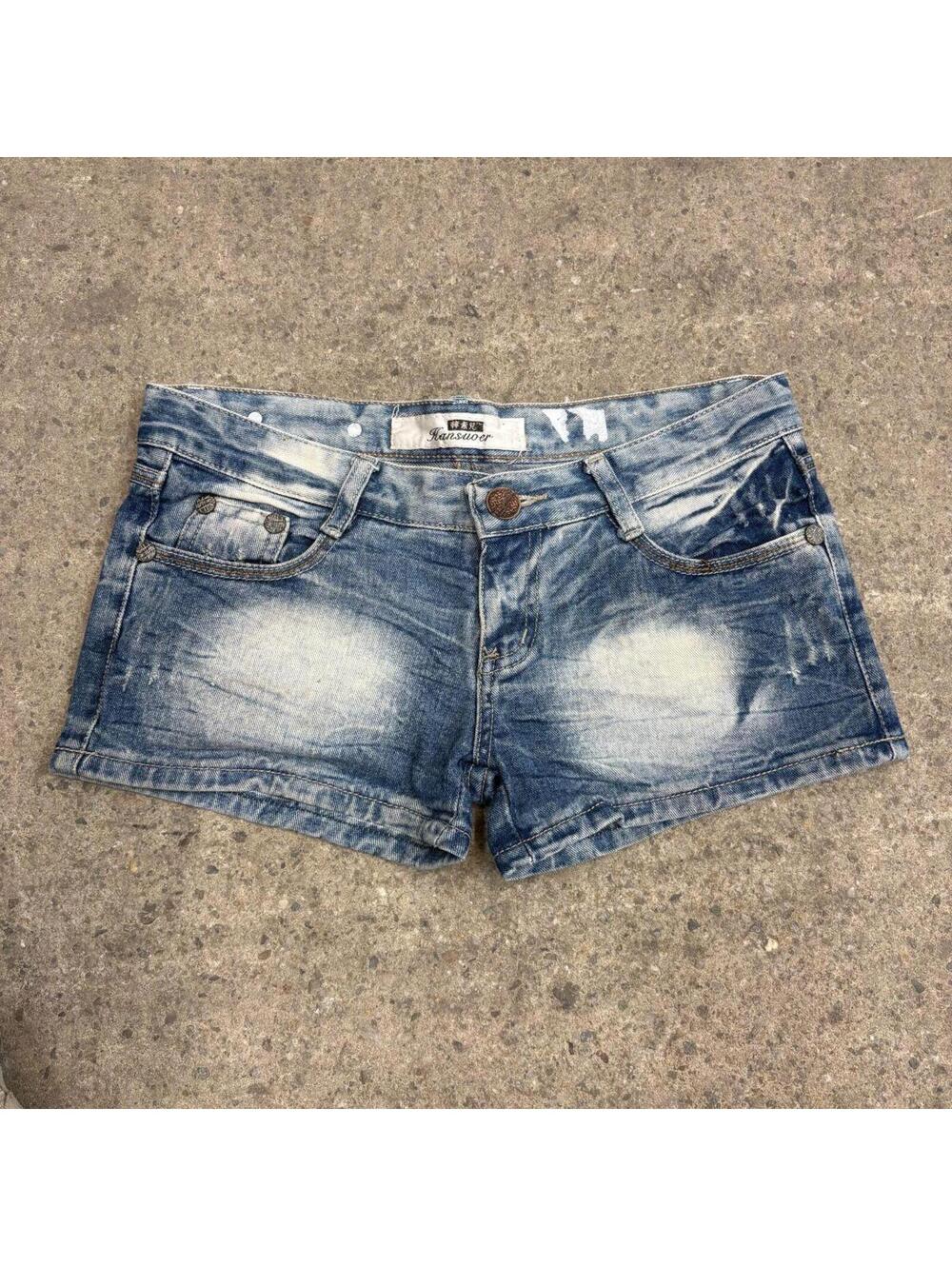 Vintage Y2K Low Rise Denim Micro Shorts LW Bleach Wash